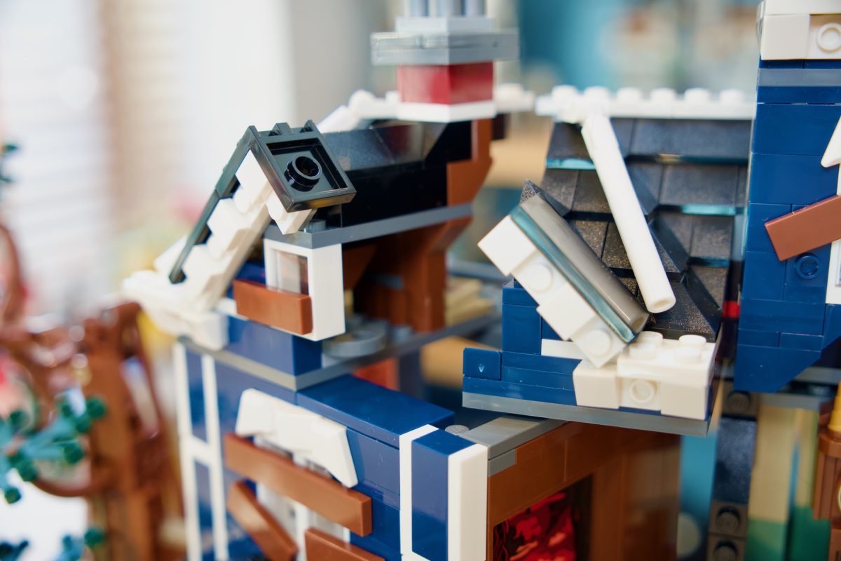 LEGO Icons 11370 Stranger Things The Creel House review 10 1200x800