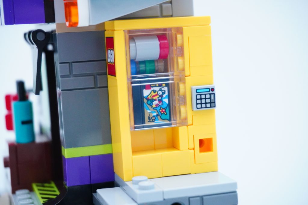 LEGO Monkie Kid 80054 Megapolis City 5th Anniversary 22 1024x683