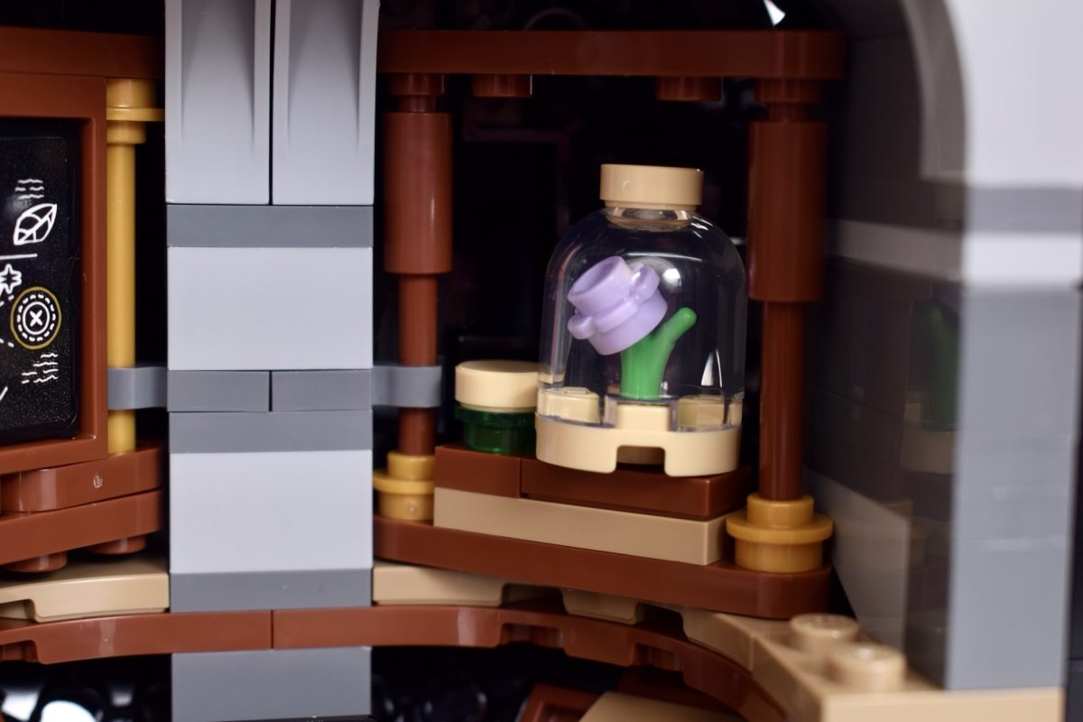 LEGO Harry Potter 76464 Cauldron Secret Potions Classroom review 6 1200x800