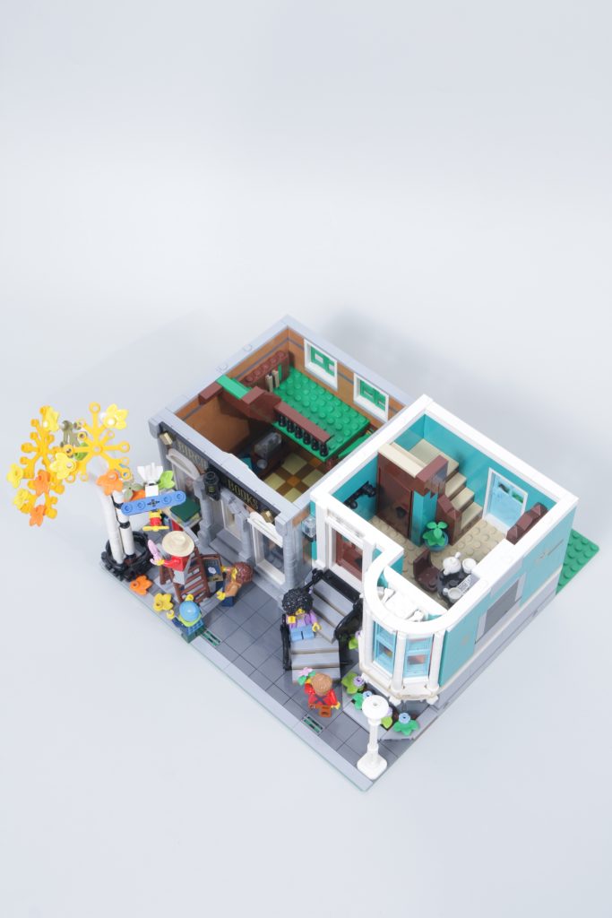LEGO Icons 10350 Tudor Corner second review plus comparison with 10251 Brick Bank and 10270 Bookshop 30 683x1024