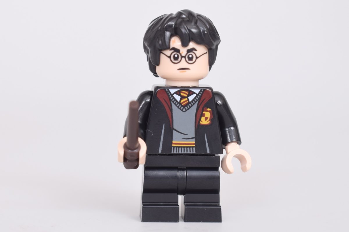LEGO Harry Potter 76463 Hogwarts Castle Hospital Wing review 43 1 1200x800