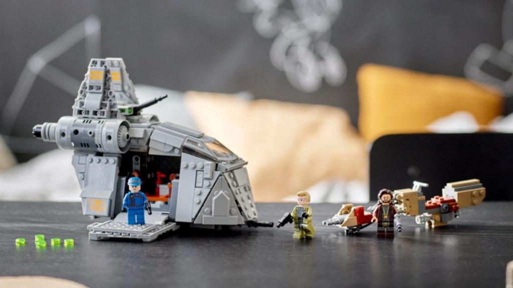 LEGO 75338 featured 1024x576