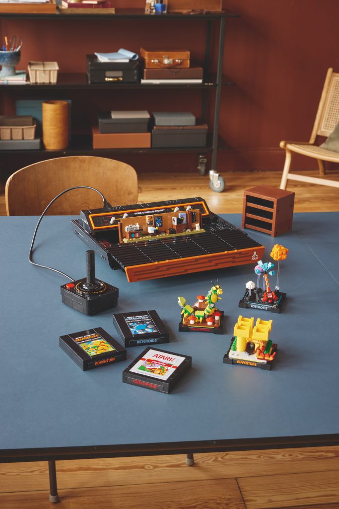 LEGO ICONS 10306 Atari 2600 29 683x1024