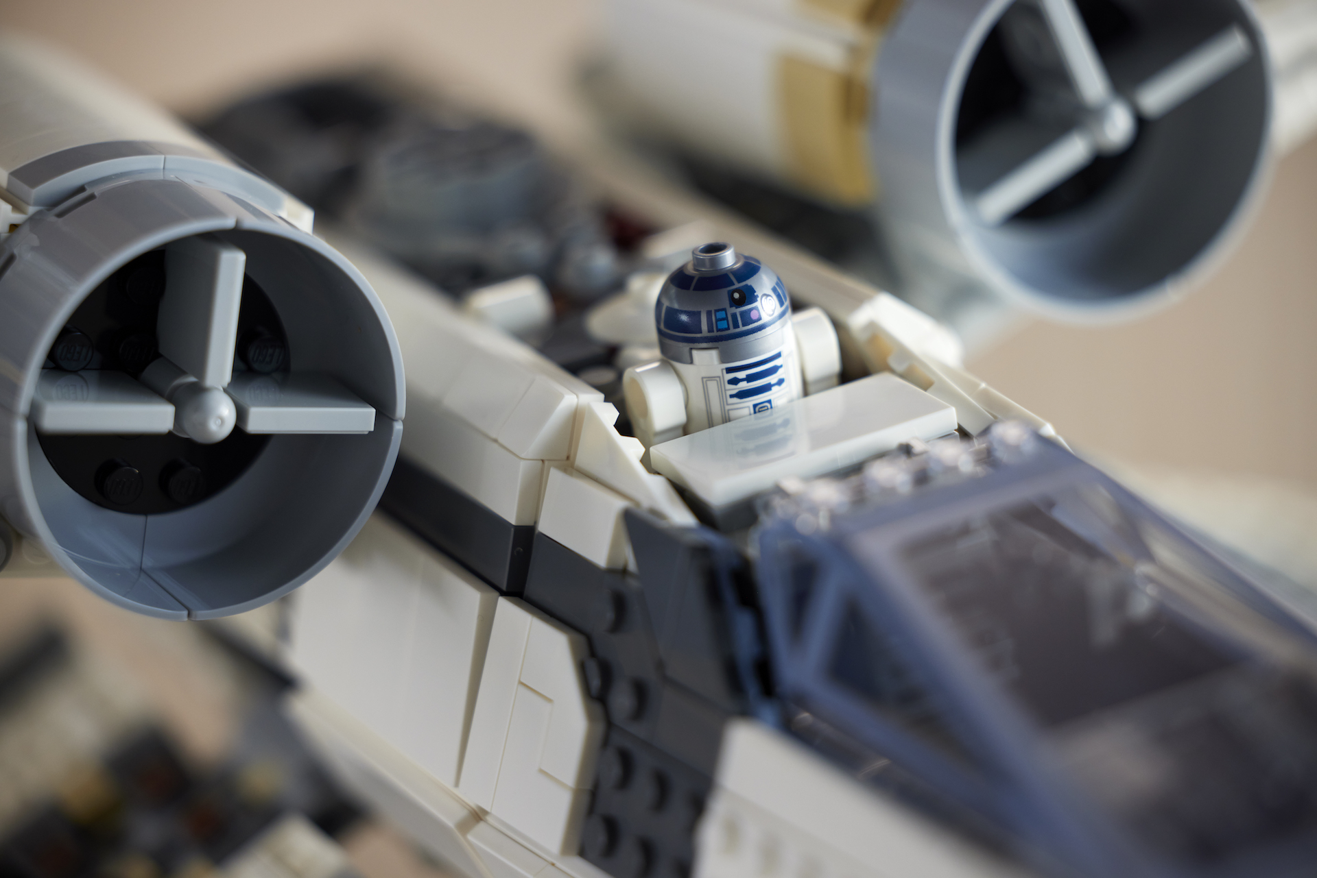 LEGO Star Wars 75355 X wing Starfighter 15