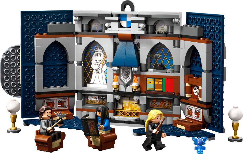 LEGO Harry Potter 76411 Ravenclaw House Banner 2 1024x651