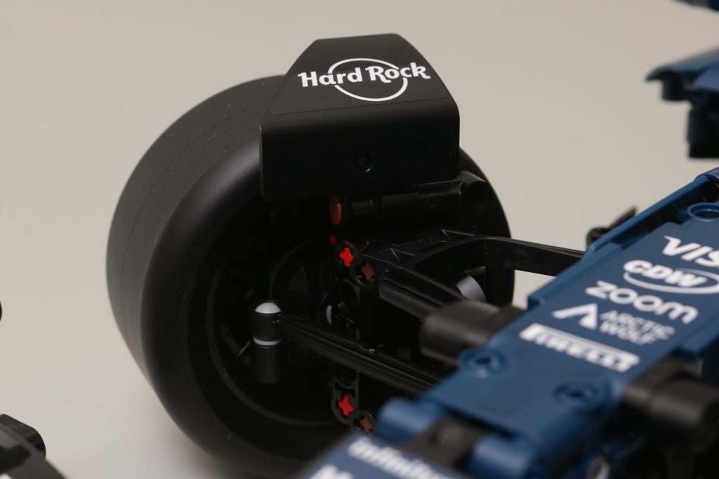 LEGO Technic 42206 Oracle Red Bull Racing RB20 F1 Car review 32 1024x683