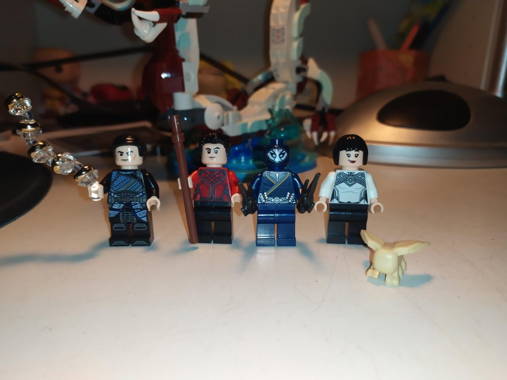 LEGO Marvel 76177 Battle at the Ancient Village unboxed 1