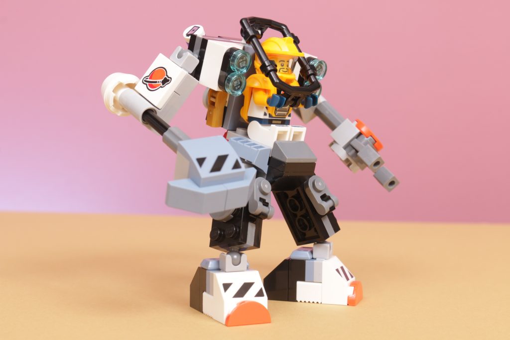LEGO City 60428 Space Construction Mech review 4 1024x683