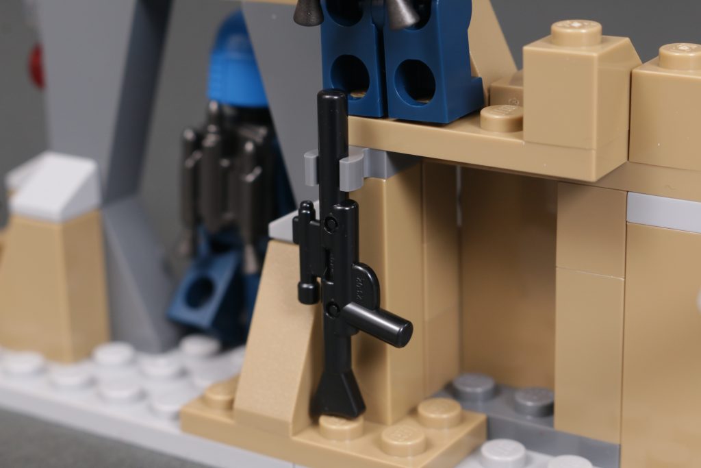 LEGO Star Wars 75373 Ambush on Mandalore Battle Pack review 20 1024x683