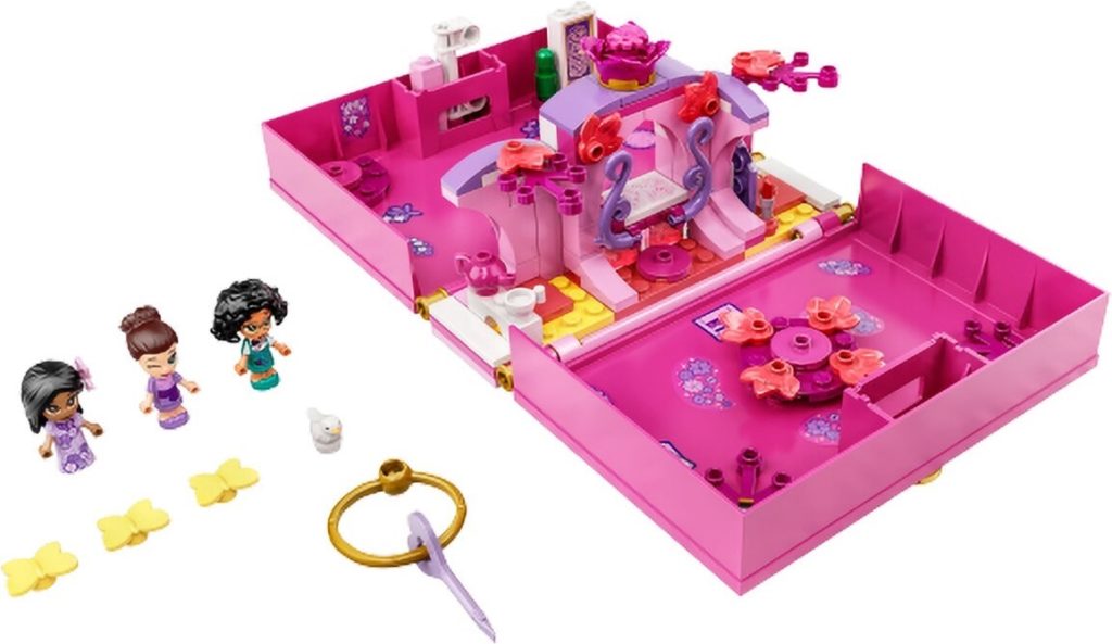 LEGO Disney 43201 Isabelas Magical Door 1024x593