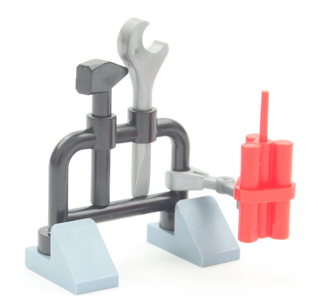lego marvel 76231 GOTG Advent Calendar review weapon rack 2 1024x993