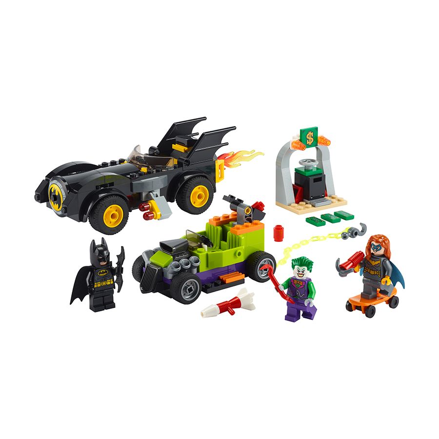 LEGO Batman 76180 Batman vs. the Joker Batmobile Chase 2