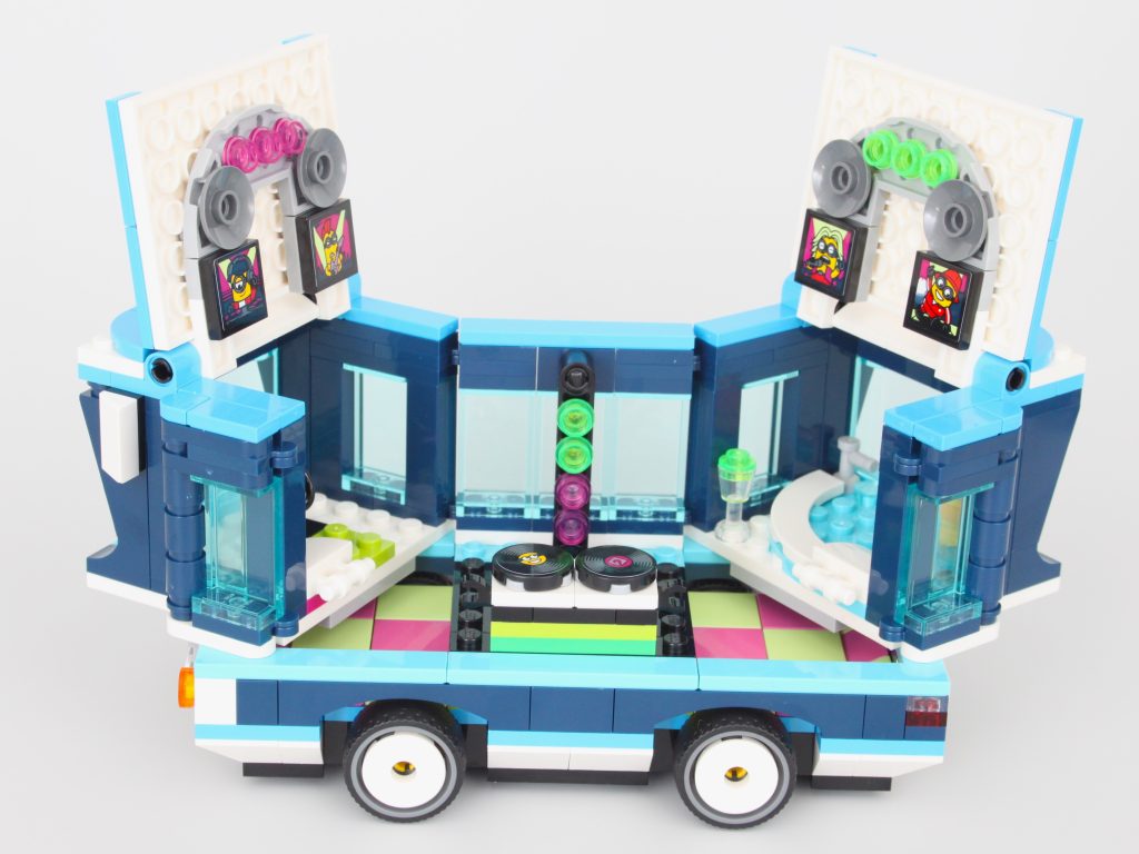 lego despicable me 4 75581 Minions Music Party Bus review 2 1024x768