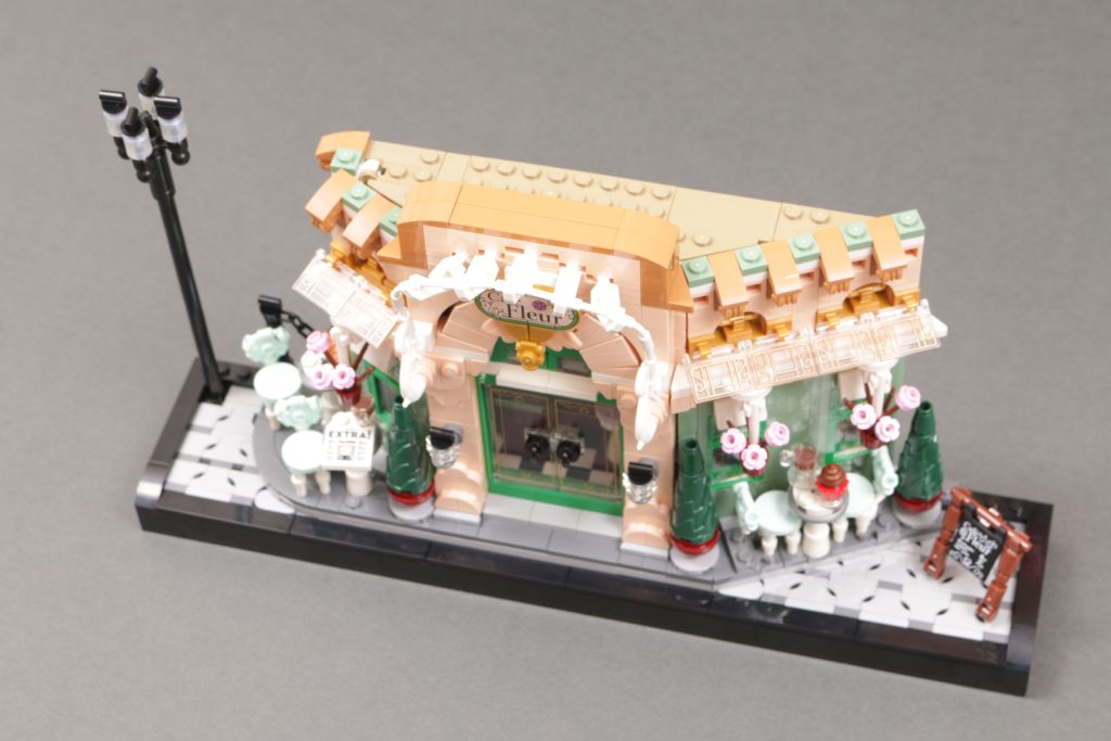 LEGO Icons 10362 French Cafe review 9 1024x683