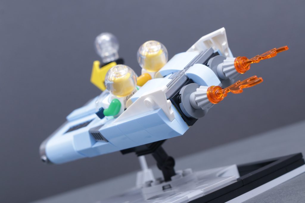 LEGO Ideas 40789 Flying Moon Car review 7 1024x683