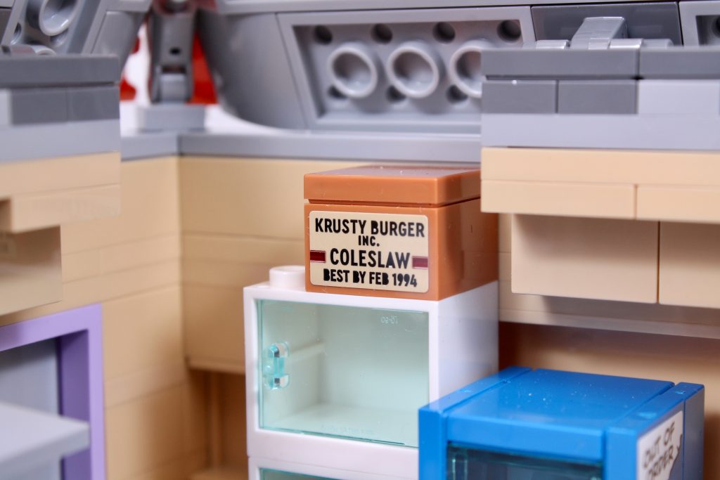 LEGO Icons 10352 The Simpsons Krusty Burger review 9 1024x683