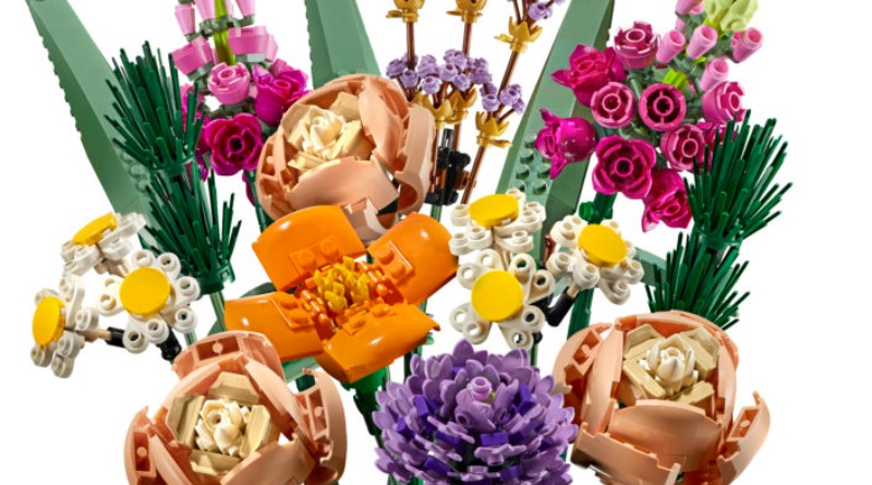 LEGO flora explored in newly-released Botanical Collection